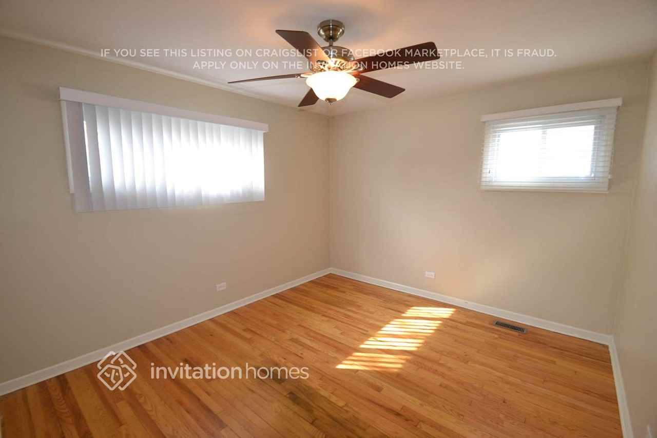 611 N Bierman Ave - Photo 5 of 11