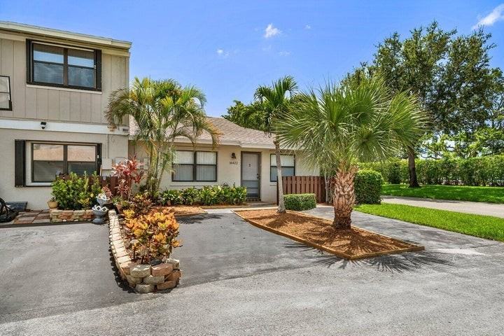 16422 Straw Way - Photo 3 of 8