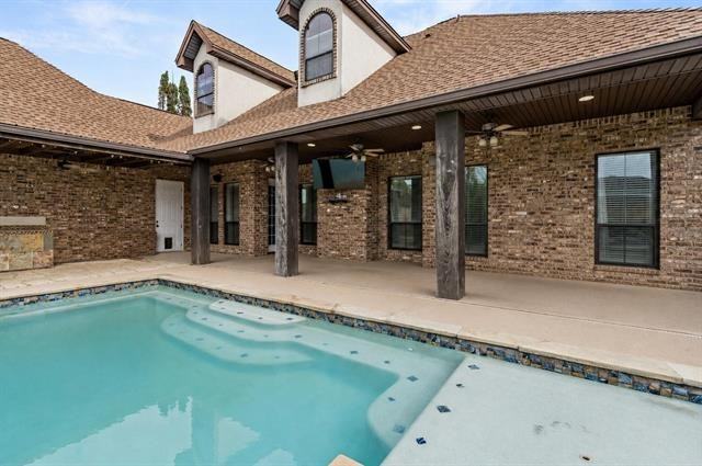 101 Sir Cameron - Photo 5 of 22
