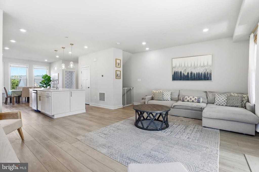 10120 Stonecat Mews - Photo 5 of 50