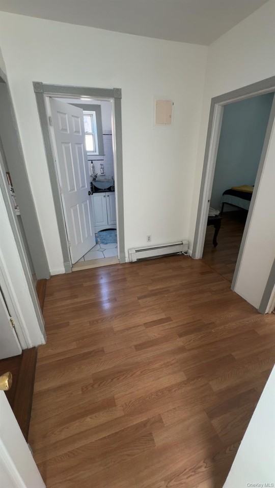 3027 Radcliffe Avenue Avenue , 3 ##3 - Photo 6 of 11