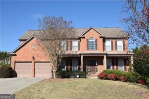 featured image of 1695 Montcliff Dr