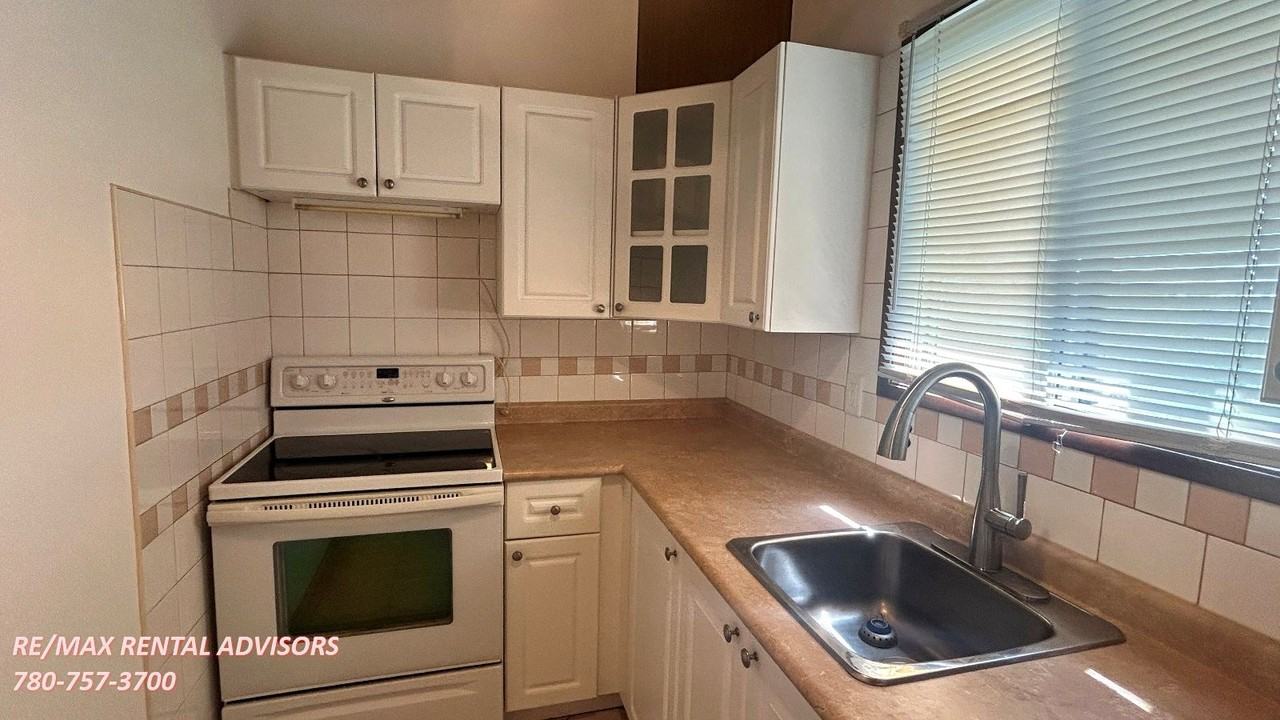506 Lee Ridge Road Northwest - Photo 2 of 22