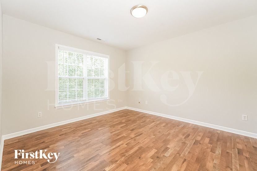 882 Eli Moore Ct - Photo 7 of 15