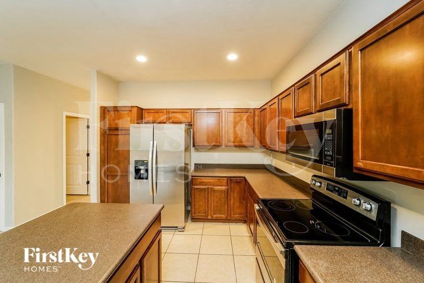 4711 W Countryside Way - Photo 7 of 15