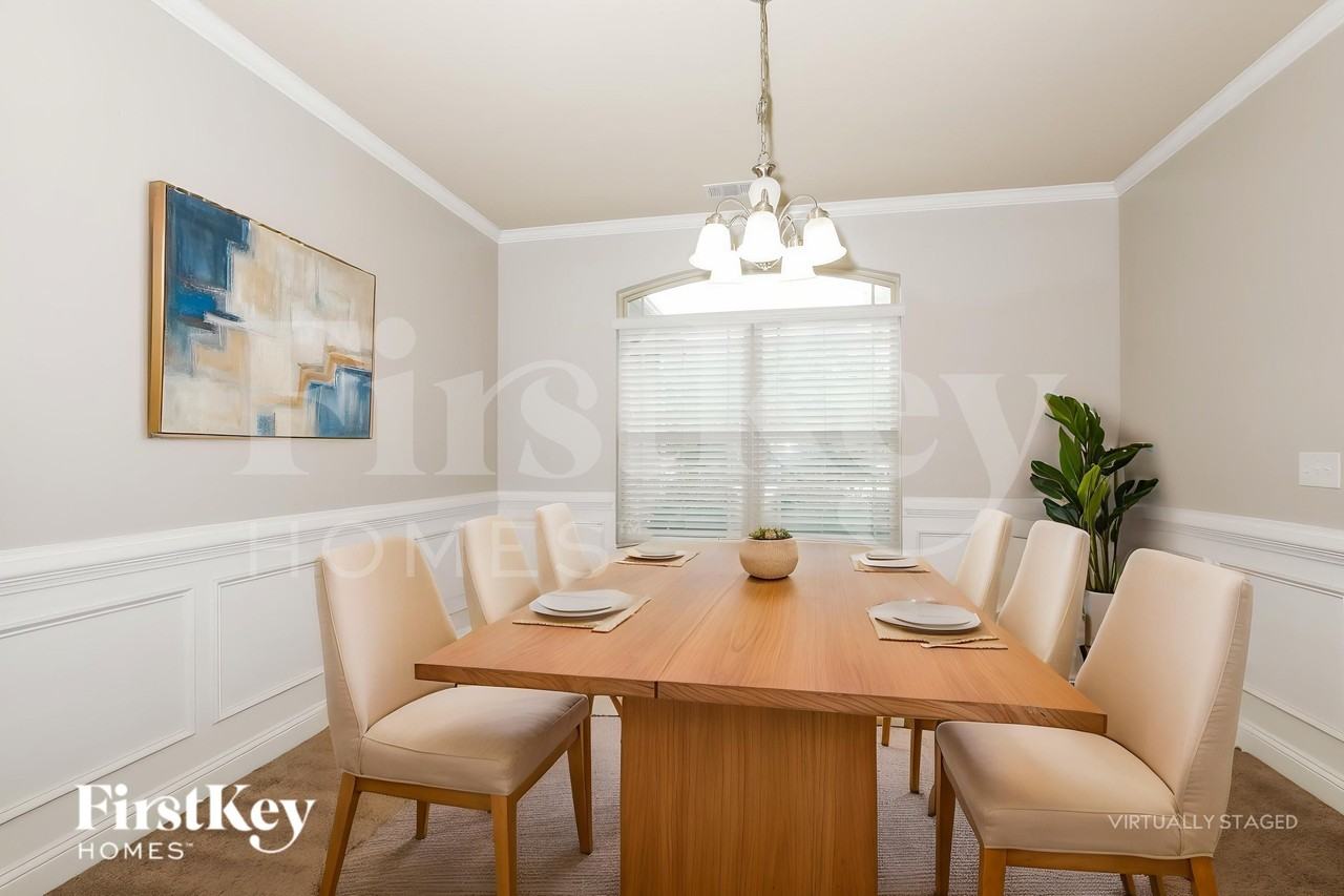 1000 Yorkshire Dr - Photo 5 of 19