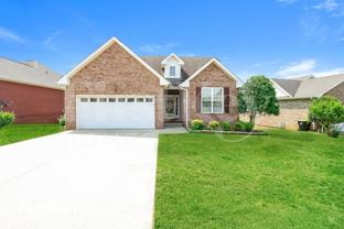 720 Courtland Ave - Photo 1 of 1