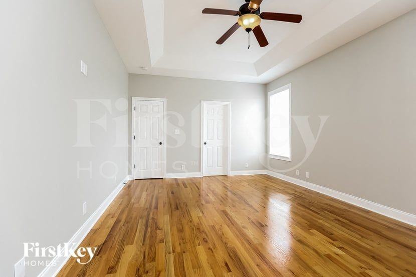 720 Courtland Ave - Photo 7 of 15
