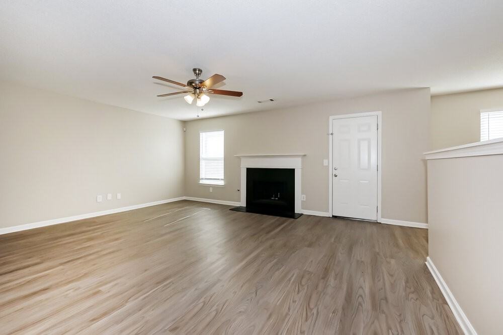 4133 Alveston Dr - Photo 4 of 17