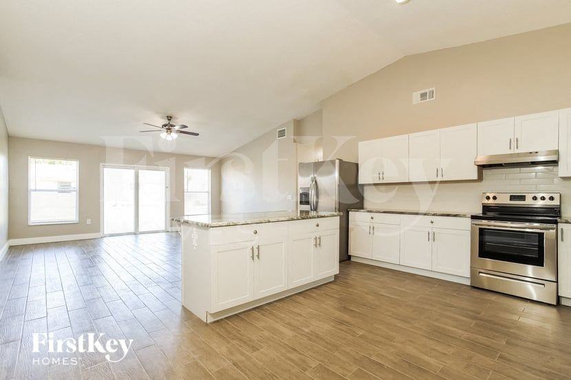 448 Bar Ct - Photo 6 of 15