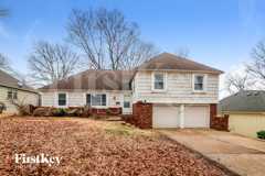 9613 Beverly Dr - Photo 1 of 1