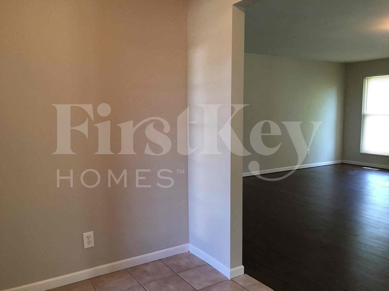 5 Les Cherbourg Ct - Photo 3 of 22