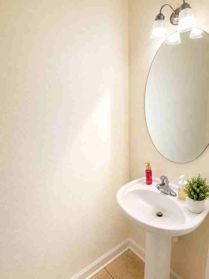 5092 Hawkstone Dr - Photo 4 of 21