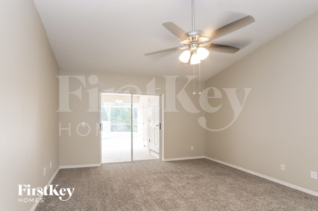 4411 Blantyre Pl - Photo 7 of 16