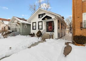 featured image of 8950 S Bishop St