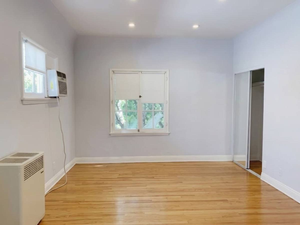 9037 Rangely Ave #5A - Photo 6 of 10