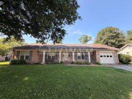 featured image of 416 Quail Run Rd