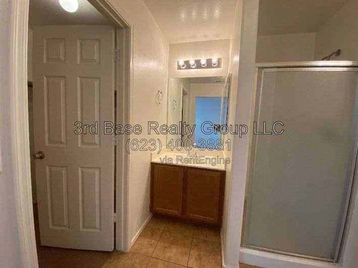 118 N 224th Ln - Photo 2 of 10