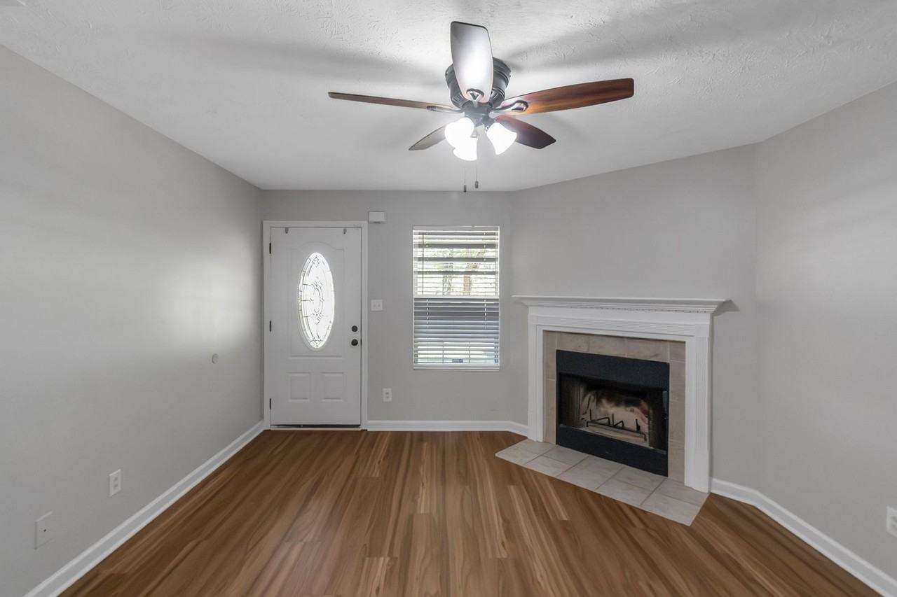 97 Livingston Ln - Photo 4 of 28
