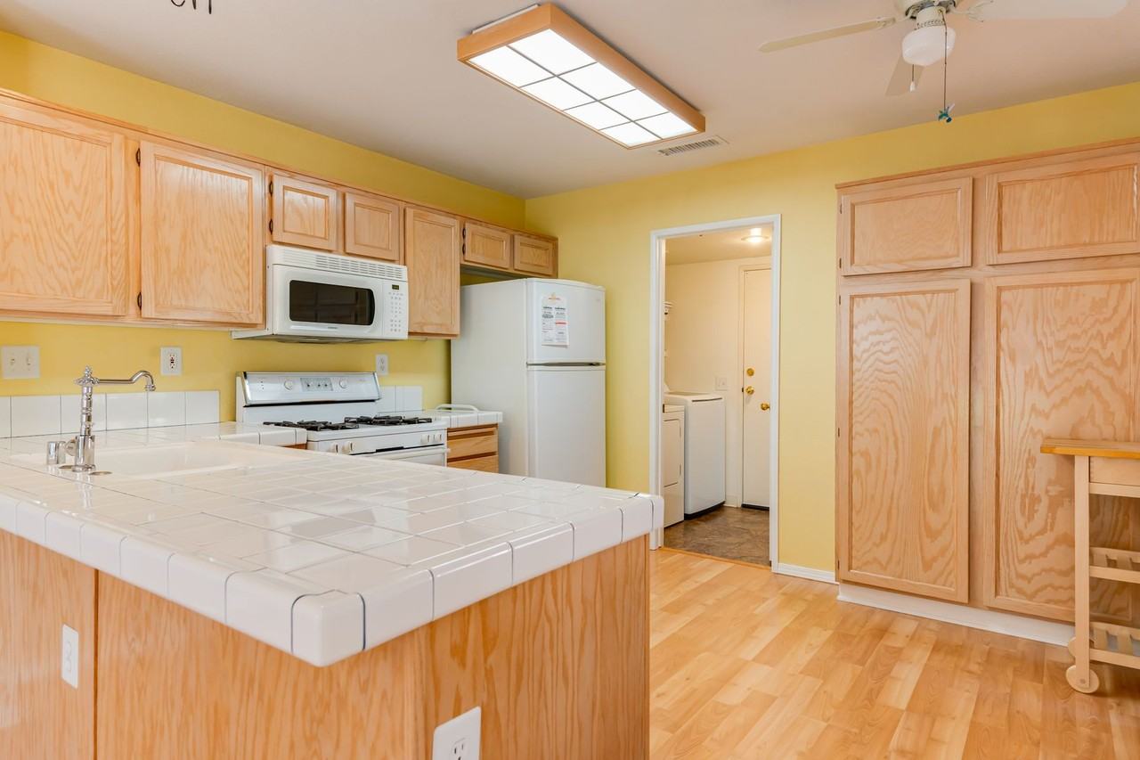 11253 Terra Vista Pkwy #D - Photo 7 of 27