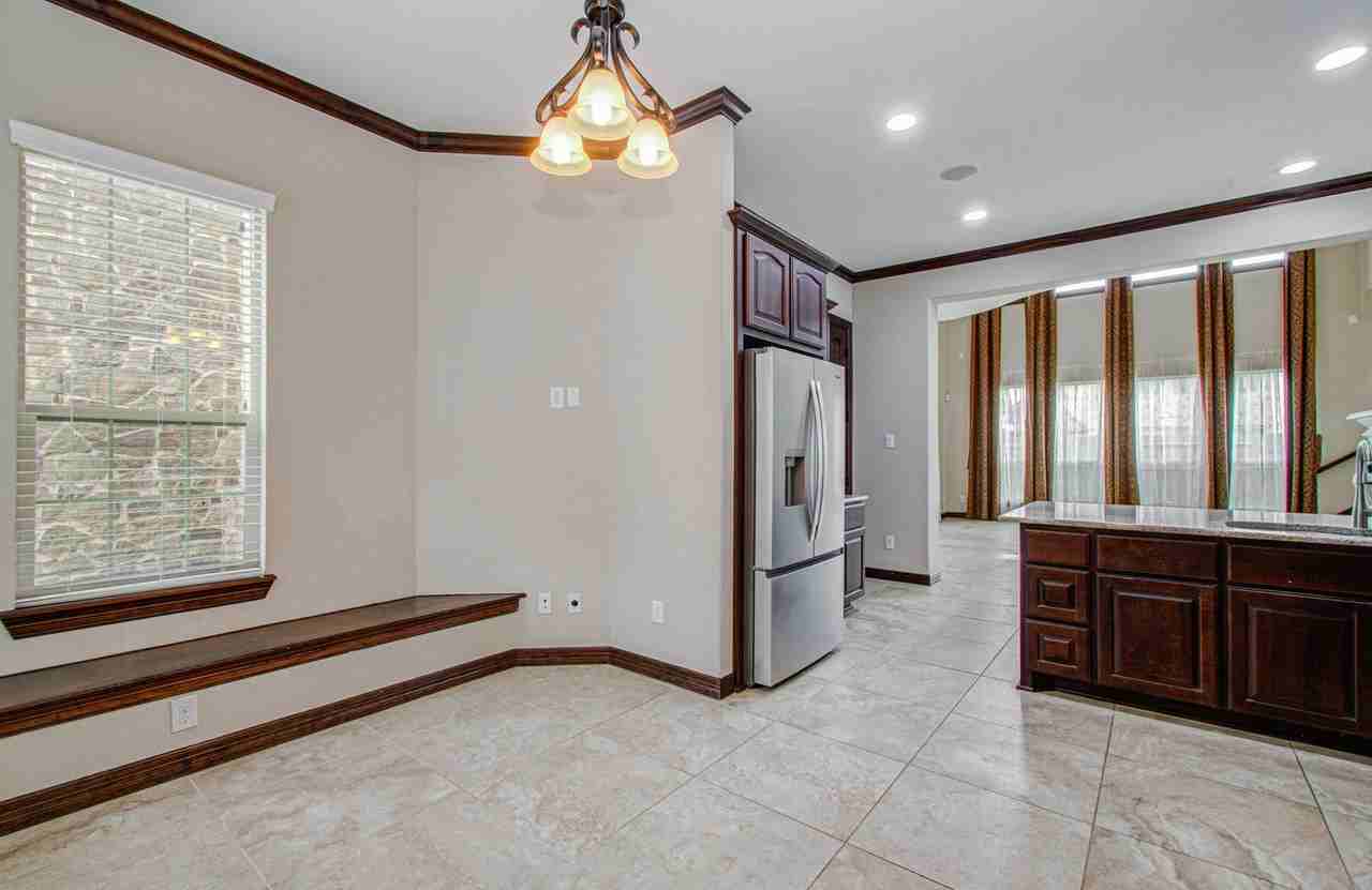 5711 Avon Landing Ln - Photo 2 of 50