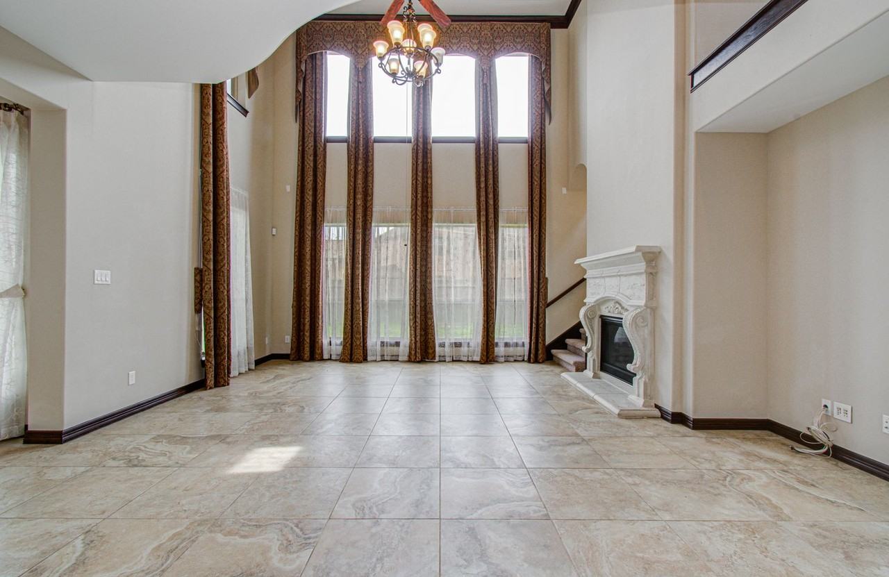5711 Avon Landing Ln - Photo 3 of 50