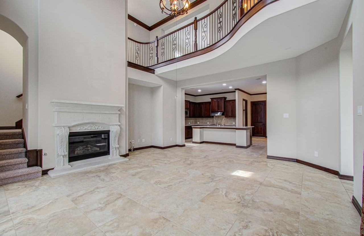 5711 Avon Landing Ln - Photo 5 of 50