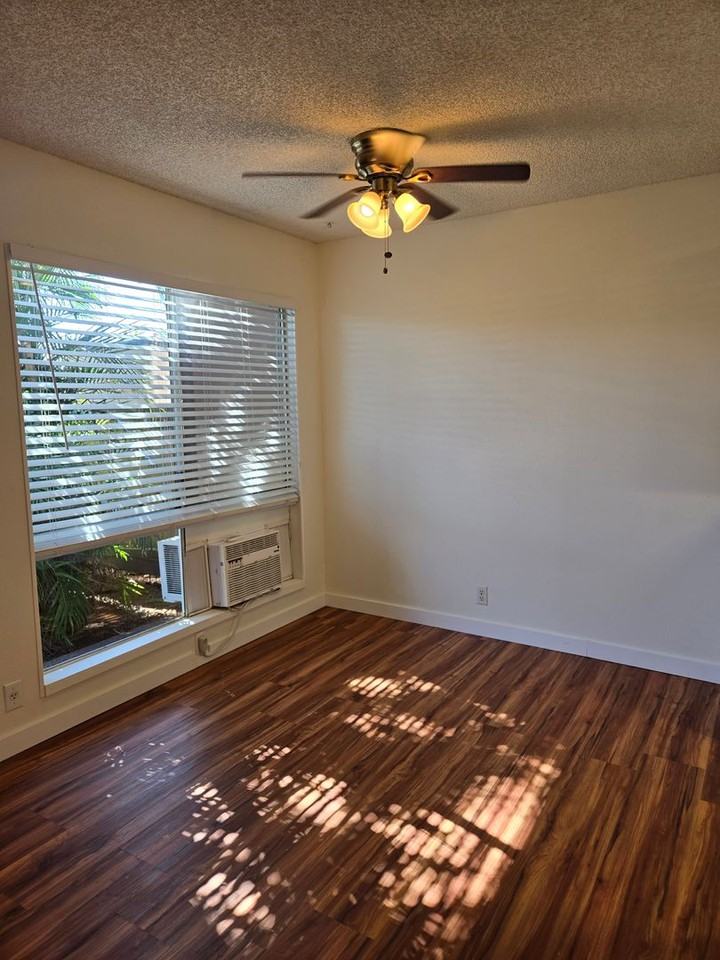 91-1210 Mikohu St - Photo 2 of 9