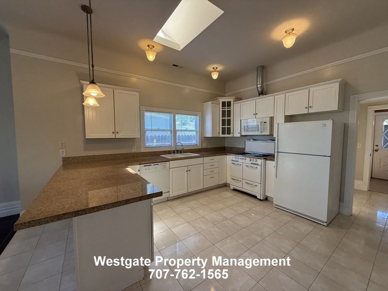 728 Petaluma Blvd S - Photo 4 of 19