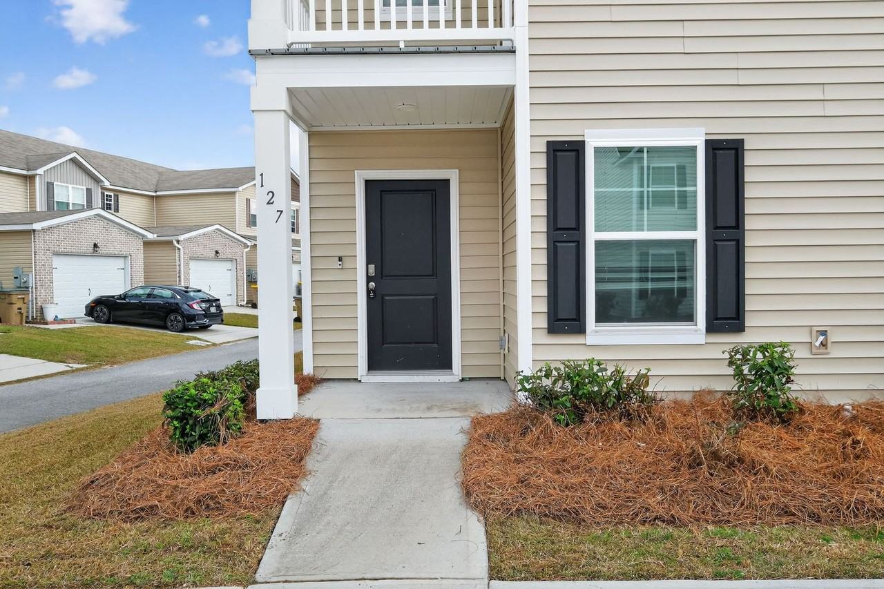 127 Birch Cir - Photo 4 of 30