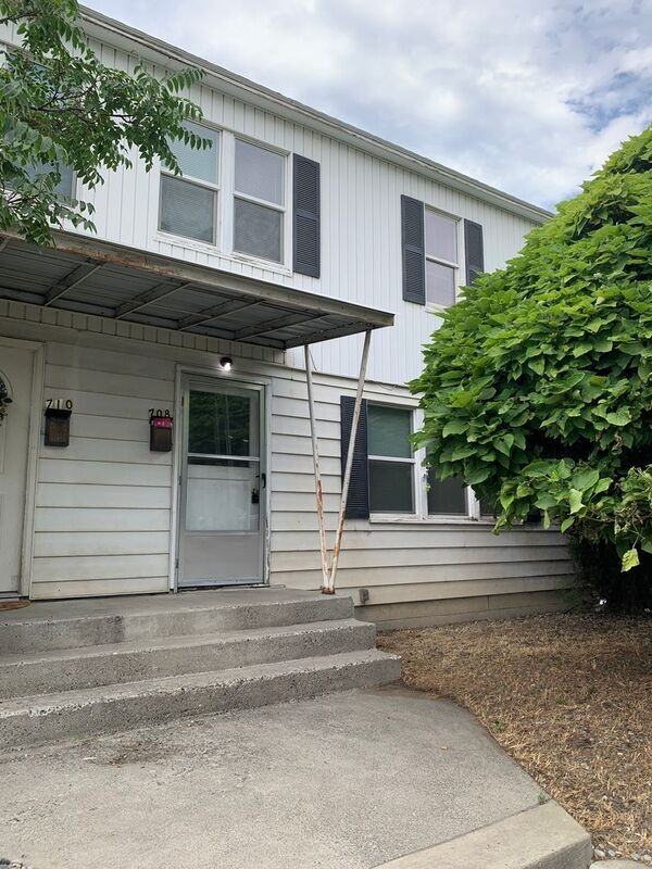 708 Van Giesen St - Photo 2 of 9
