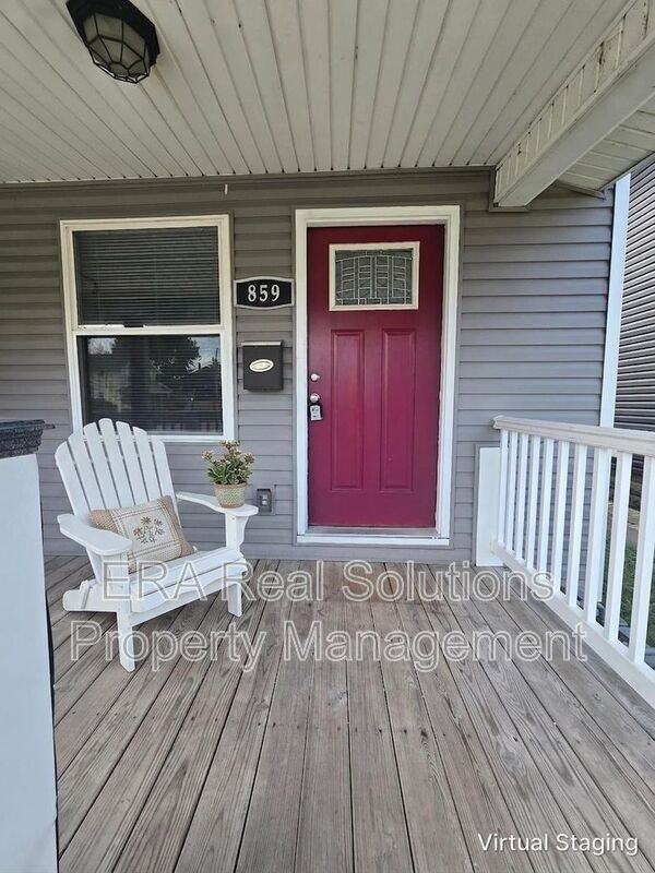 859 Reinhard Ave - Photo 3 of 33
