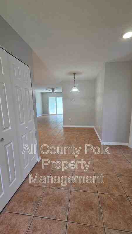 1210 Fairway Dr - Photo 3 of 21