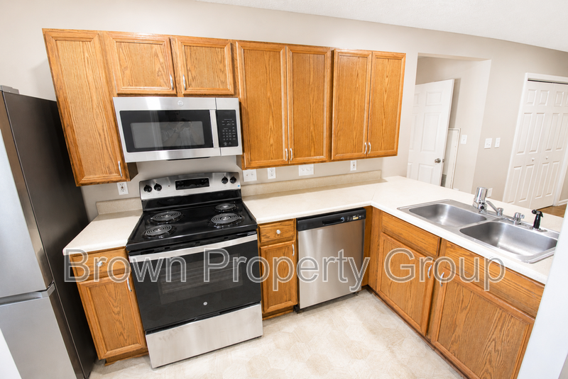 303 Hinsdale Ave - Photo 3 of 18