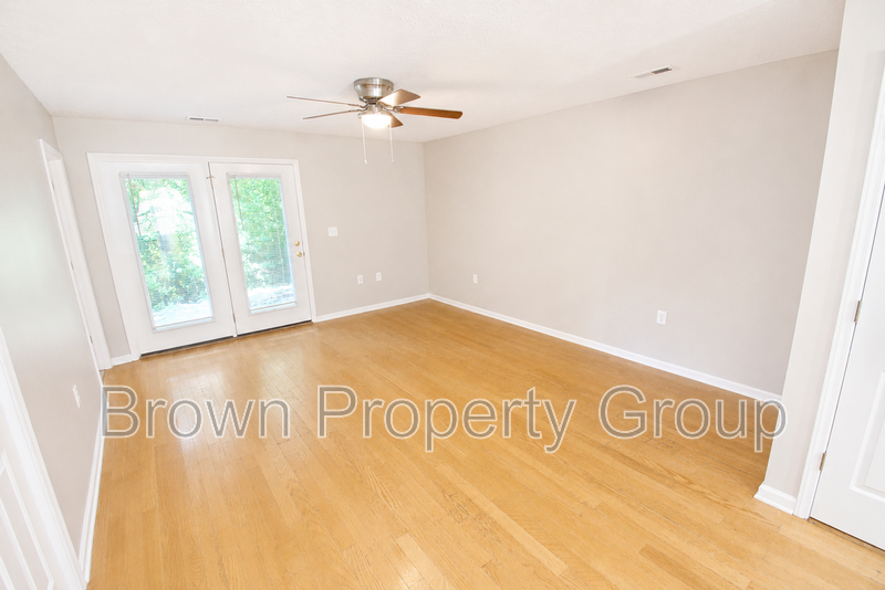303 Hinsdale Ave - Photo 7 of 18