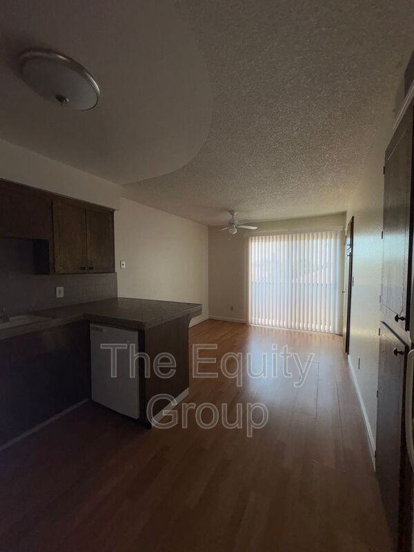 1865 Emma Lee Ln - Photo 6 of 25