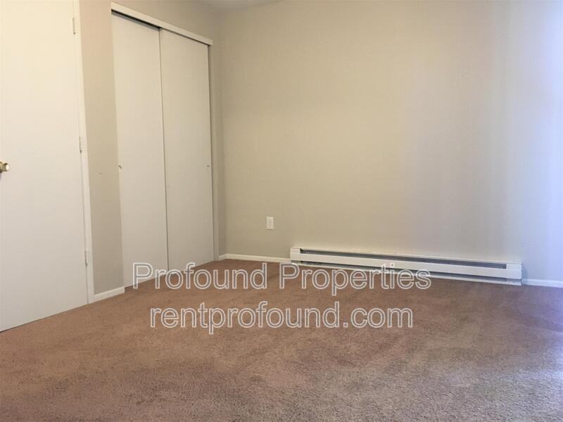 221 Se 12th Ave - Photo 4 of 8