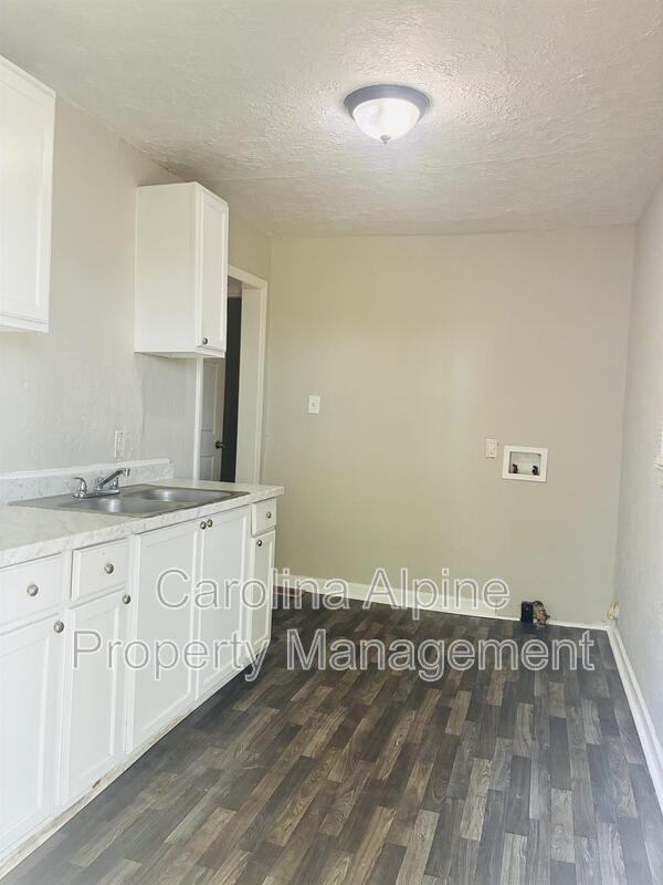 2648 Olando St - Photo 6 of 15