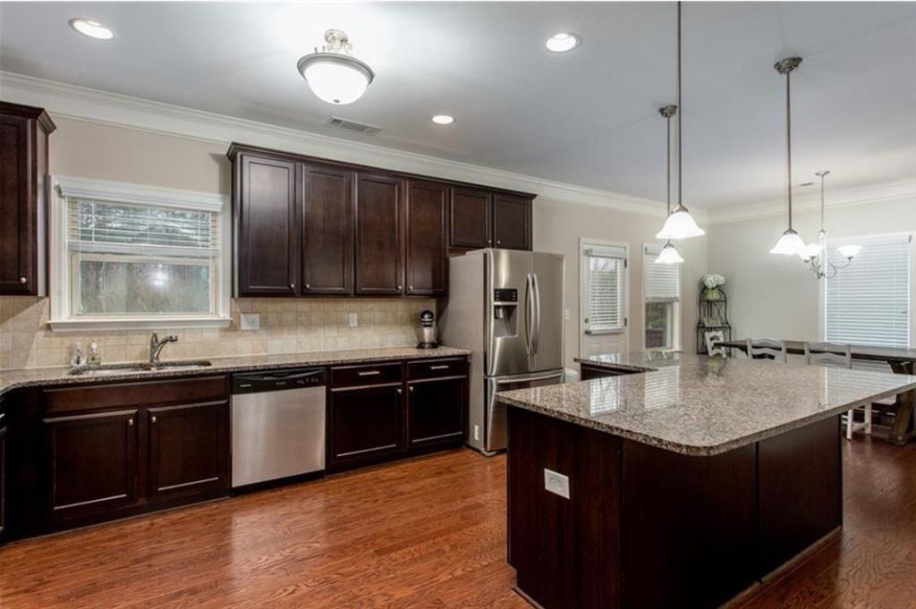 4025 Hunters Walk Way - Photo 2 of 2
