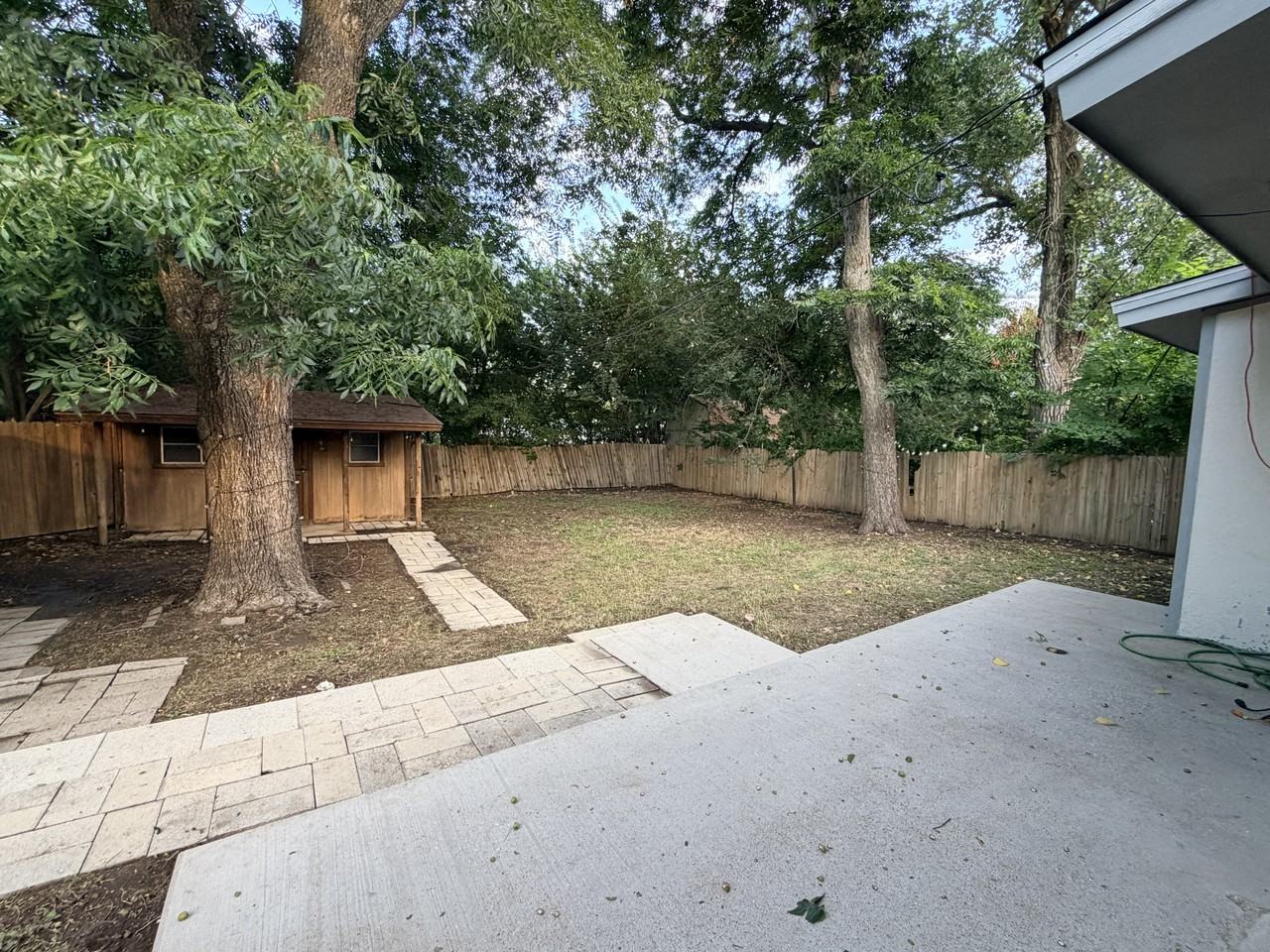 4925 Lubbock Ave #NA - Photo 4 of 13
