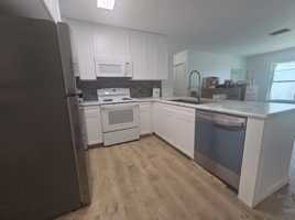 featured image of 3111 Ne Savannah Rd #3111