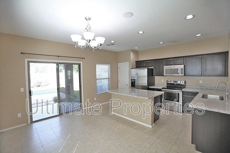 17010 N 184th Ln - Photo 6 of 24