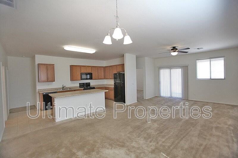 11538 W Redfield Rd - Photo 7 of 23