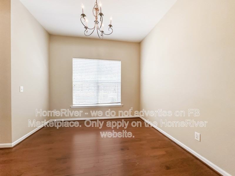 12 Oxmoor Dr - Photo 4 of 23
