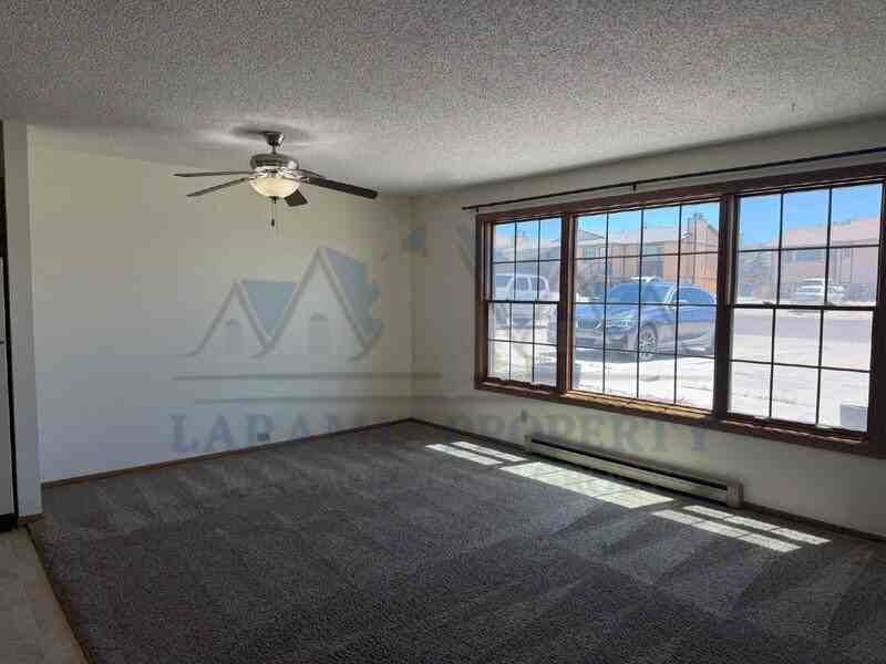 1711 Fetterman Dr #2 - Photo 3 of 12