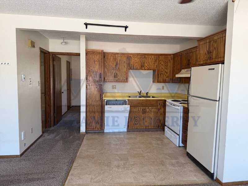 1711 Fetterman Dr #2 - Photo 6 of 12