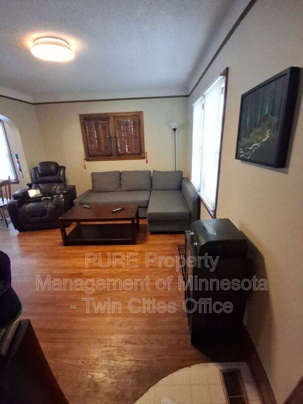 1175 15th Ave Se - Photo 6 of 13