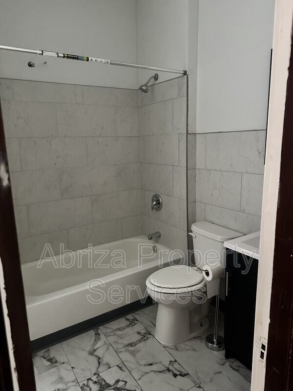 4523 Adelaide Ave #1F - Photo 5 of 5