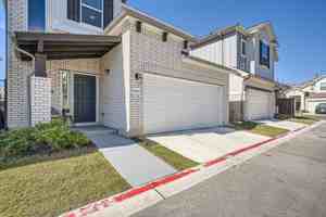 featured image of 9604 Dawn Pearl Dr