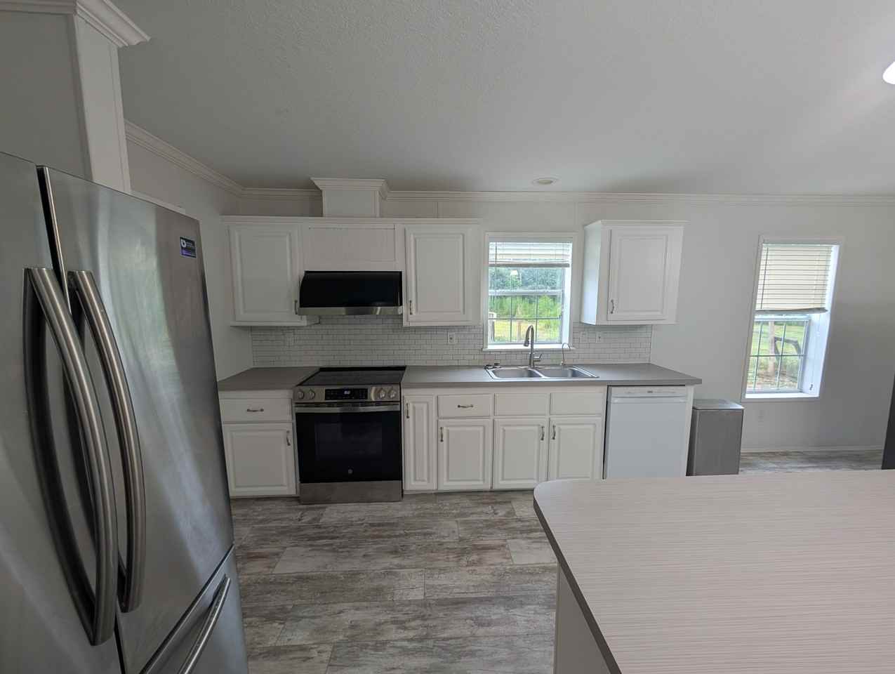 6806 Pearson Ln - Photo 5 of 26